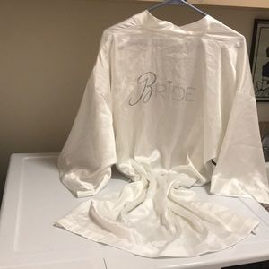 VS bridal robe